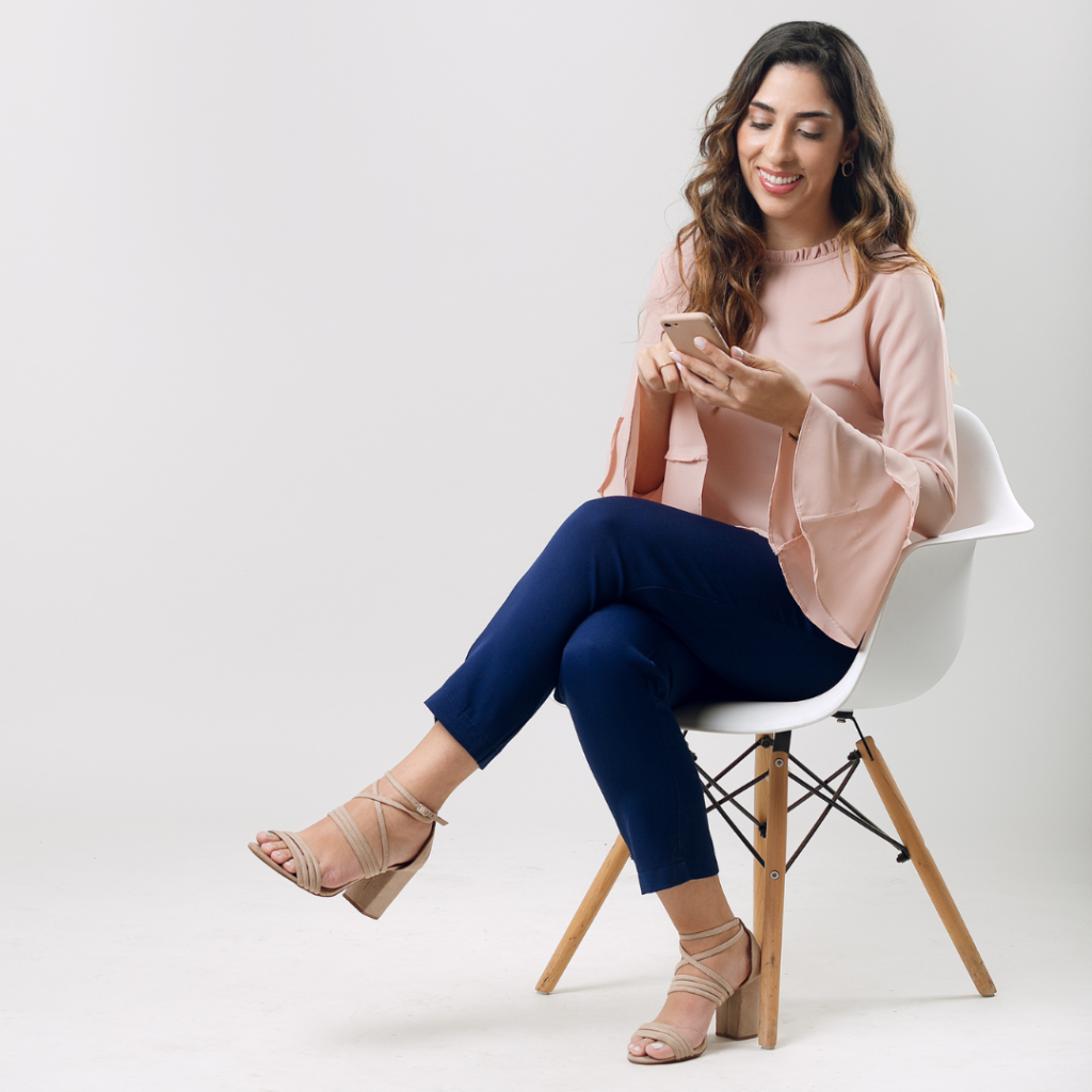 Dra. Rachel Teixeira de Souza - Oftalmologista especialista em retina